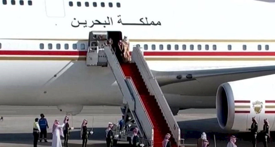 صور: الوفود المشاركة في القمة الخليجية تصل إلى العلا
