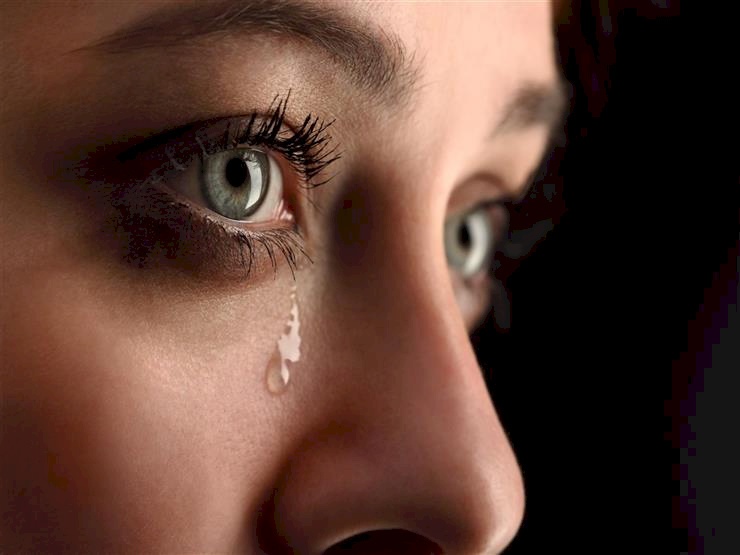 ما سر الضحك بعد الدموع وفوائدها ؟