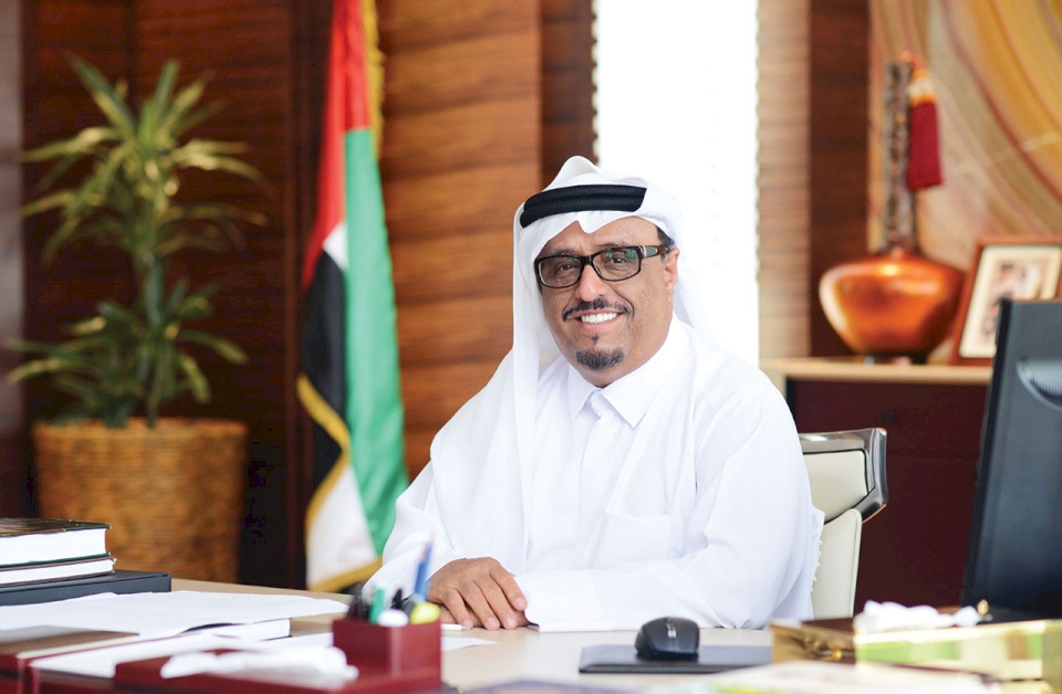 "خواطر يهودية".. مسؤول إماراتي يشيد بـ "أخلاق" اليهود ويثير جدلاً على تويتر