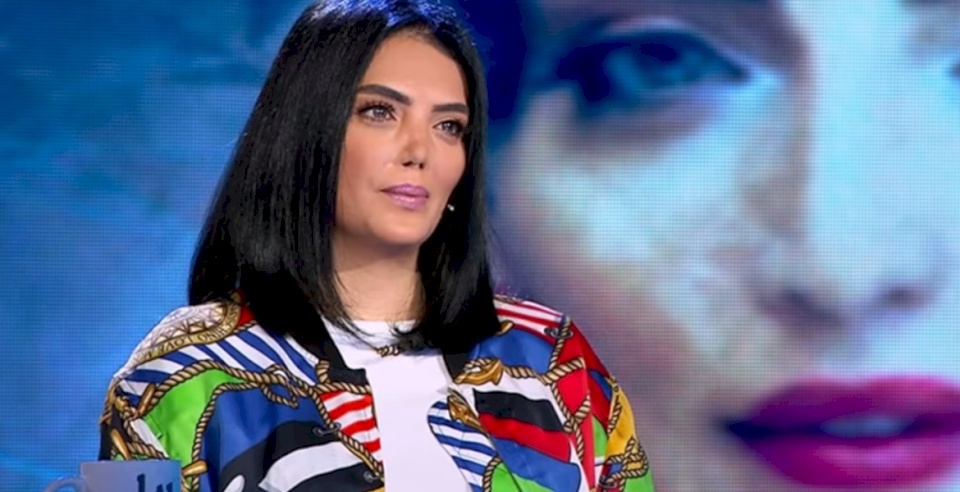 تشوَّه أنفُها واستُئصل رحمها فأنكرها الجميع.. كيف تحوَّلت الفنانة حورية فرغلي إلى أيقونة في المعاناة؟