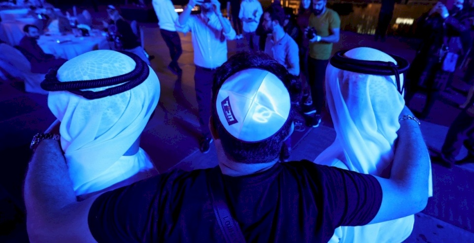 37 إسرائيلياً يدخلون الإمارات كل ساعة!