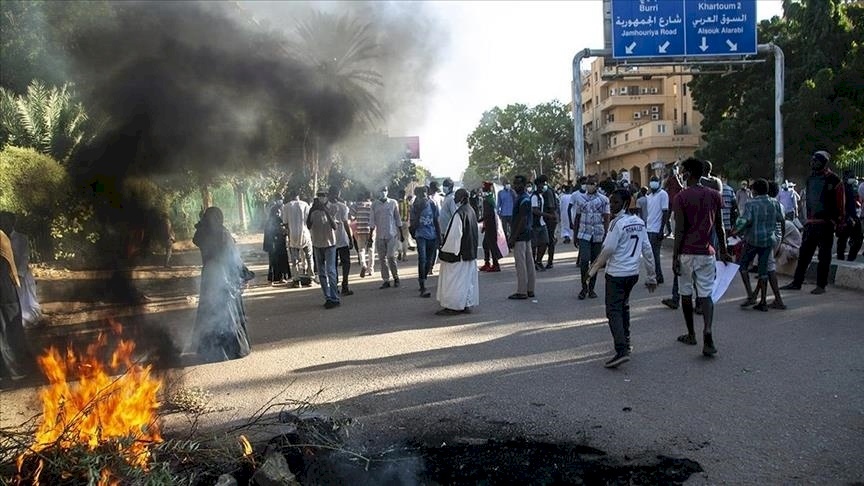 ماذا يجري في السودان؟ .. 83 قتيلا و160 جريحا
