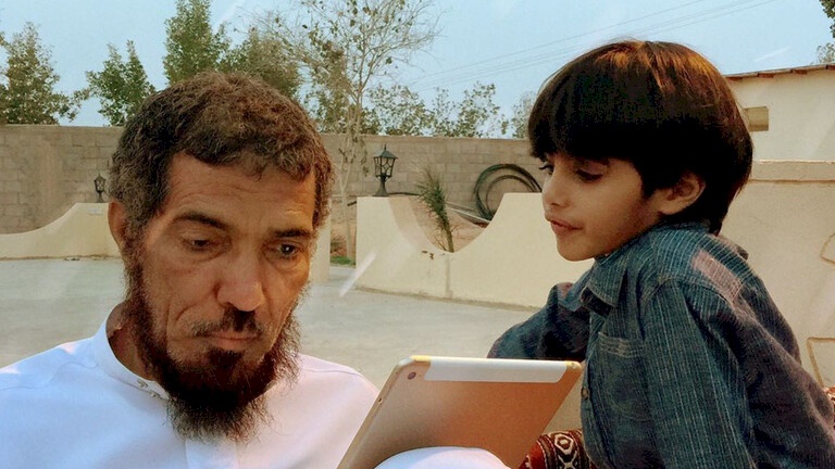 نجل الداعية سلمان العودة: انتهى حصار قطر ووالدي لم يخرج من السجن