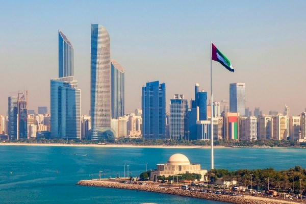 تغييرات جديدة في إجراءات الإقامة والجنسية بالإمارات
