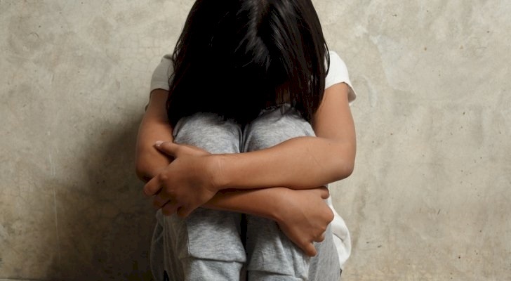 السجن 7 سنوات لأردني هتك عرض طفلته 300 مرة!