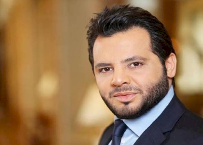 الإعلامي اللبناني نيشان يدخل في نوبة بكاء على الهواء مباشرة .. ماذا حصل؟ (فيديو)