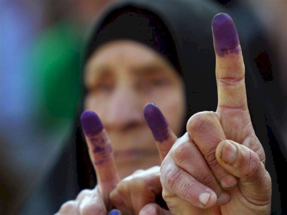 "الانتخابات": انطلاق عملية تسجيل الناخبين في غزة والضفة غدا