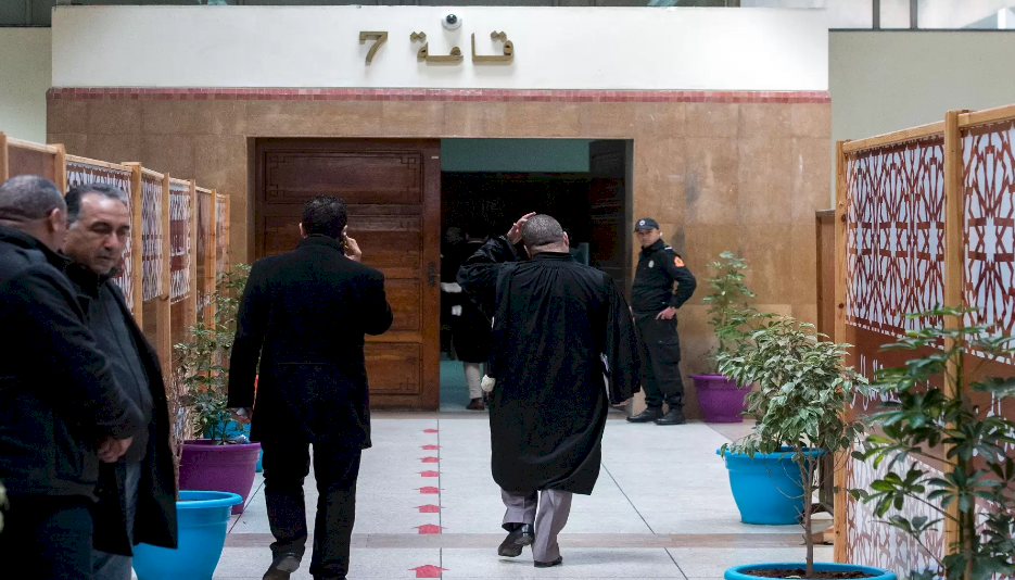 حكم نادر أصدرته محكمة مغربية.. وهذا ما ألزمت به أحد الرجال المتزوجين