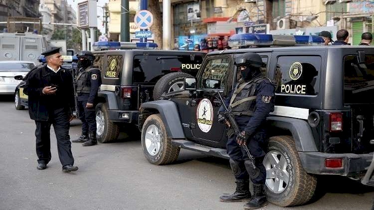 فيديو| جريمة بشعة.. والد الضحية: رأيت ابني مذبوحاً وملقى على الارض