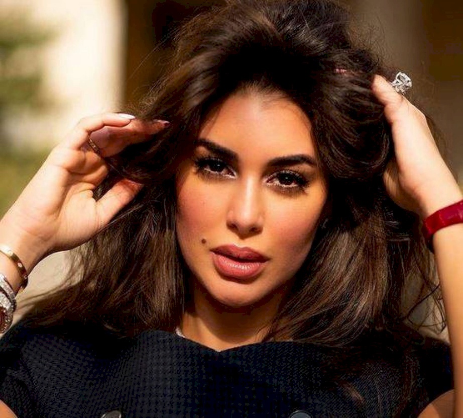 شاهد| ياسمين صبري تشعل "إنستغرام" بهذه الصور