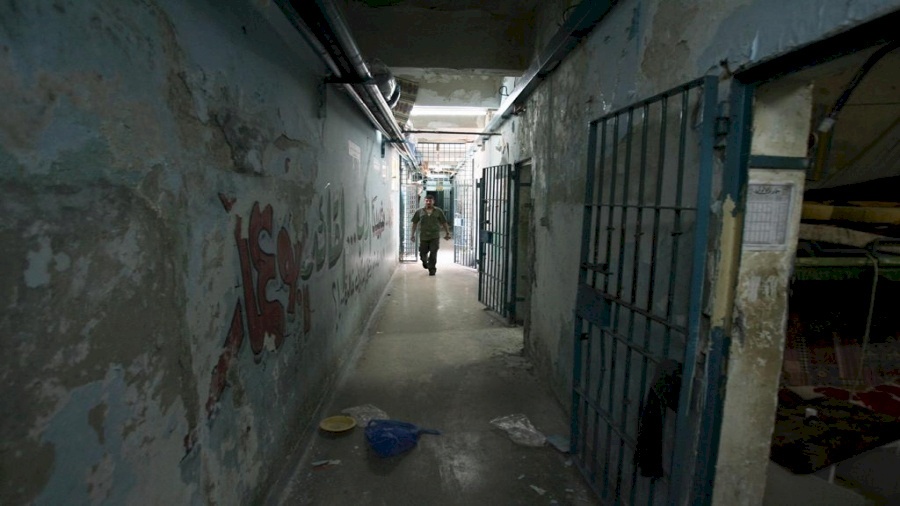 رداً على اشتية.. "داخلية غزة": لا معتقلين سياسيين بالقطاع