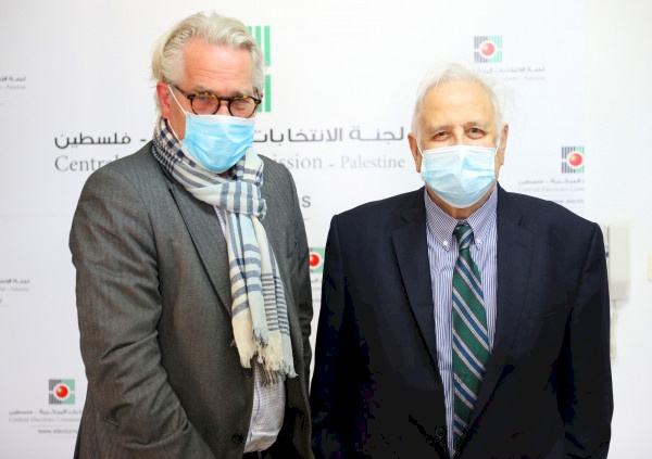 ناصر يطالب الأمم المتحدة بمنع إسرائيل من التدخل بالانتخابات