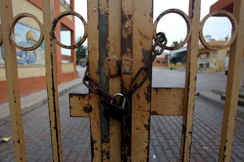 إغلاق مدارس في رام الله وسلفيت وطولكرم لمواجهة تفشي كورونا 