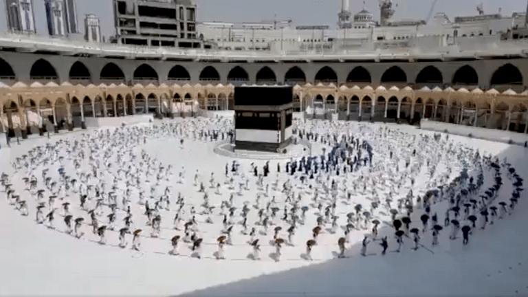 هام..السعودية تضع شرطاً رئيسياً للمشاركة في الحج