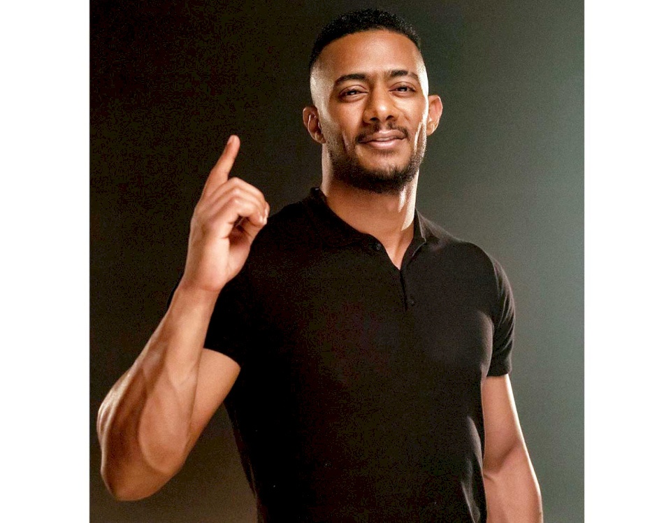 فيديو| محمد رمضان متهم بالسرقة ويتحدى الفيشاوي بحركات جريئة