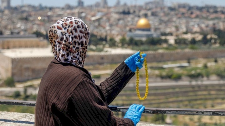 القدس: وفاتان و423 إصابة جديدة بفيروس كورونا