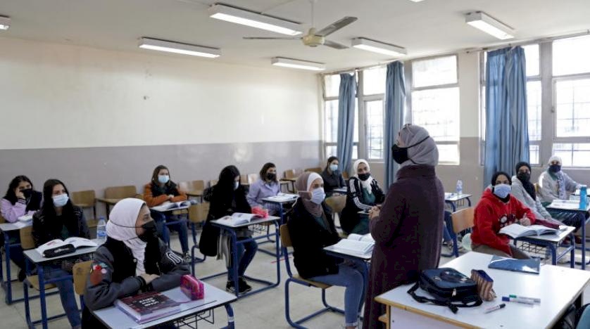 تعليق الدوام الوجاهي والعودة للتعليم عن بعد في كافة مدارس الأردن