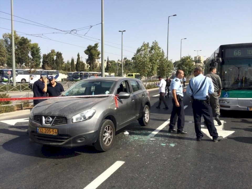 3 إصابات بجريمة إطلاق نار في الداخل