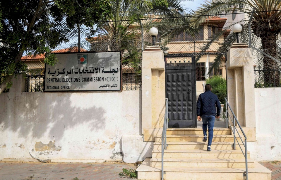 لجنة الانتخابات: لا تمديد لفترة الترشح و 5 قوائم تقدمت حتى الان