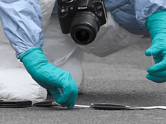 مراهق مدمن يذبح والديه!