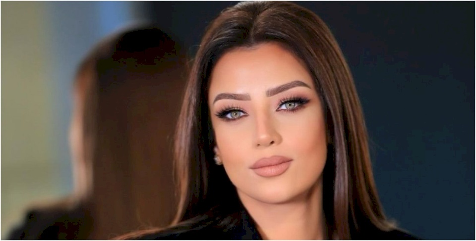 رضوى الشربيني تنهار في أول ظهور لها بعد وفاة والدتها