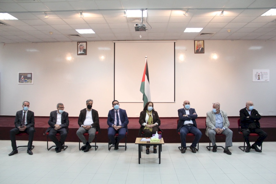 وزيرة الصحة تطلق مبادرة لتحييد القطاع الصحي عن الدعايات الانتخابية