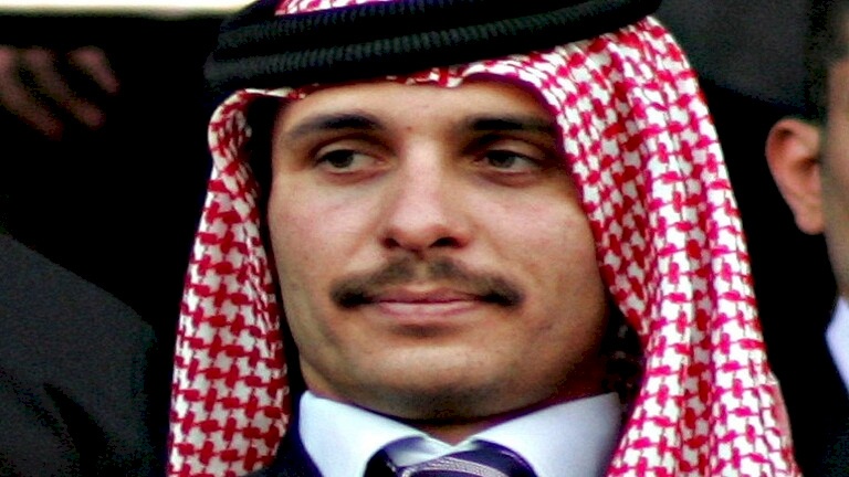 تفاصيل جديدة.. ماذا اشترط الأمير حمزة ليتوقف عن نشاطاته المناوئة للحكم؟