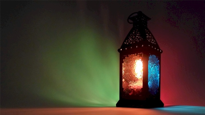 من هي الدول العربية التي أعلنت بدء رمضان يوم الثلاثاء؟