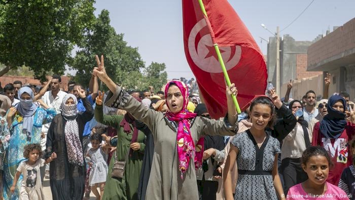 تونس تتعهد بالتحقيق في تصدير منتجات محلية إلى إسرائيل
