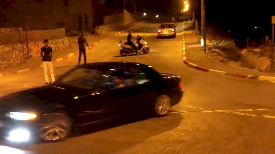 عن ظاهرة التفحيط- الشرطة: بعض الأهالي يُسلمون مفاتيح الموت لأبنائهم