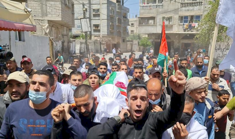 صور| رفح تودع شهيدها الطفل أبو جزر