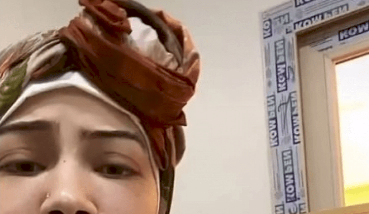فتاة مصرية تظهر بشكل مفاجئ بعد عملية تجميل.. شاهدوا كيف أصبح شكلها! (فيديو)