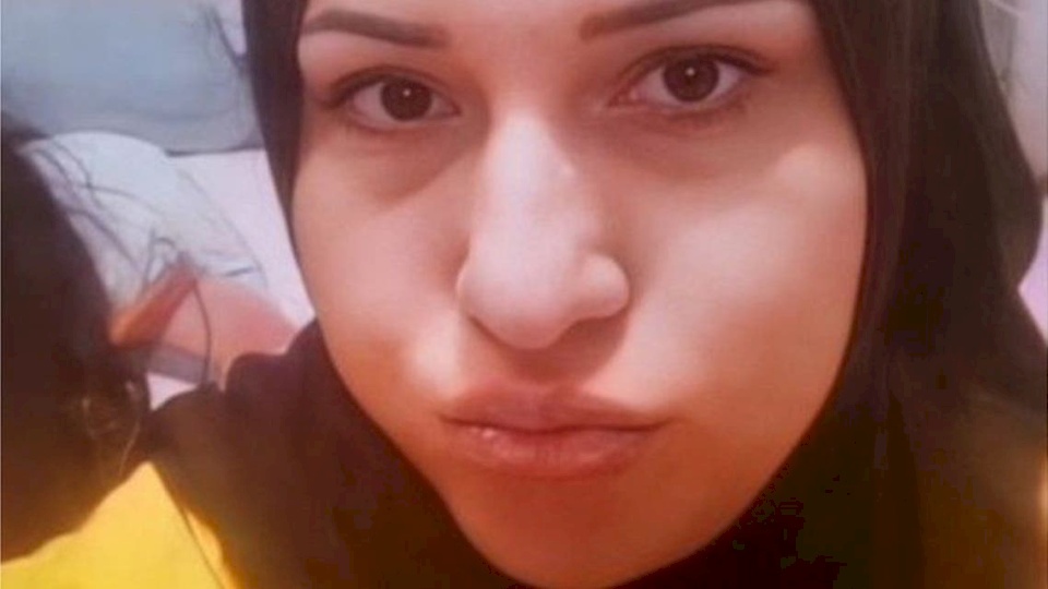جريمة مرعبة.. أضرم النار بزوجته وهي حية أمام المارة