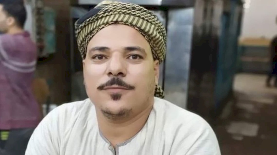 اعترافات مفاجئة عن الجريمة.. أكل ثم ذبحهم.. المصري قاتل زوجته وأبنائه الستة: "ما قدرتش أموّت نفسي"