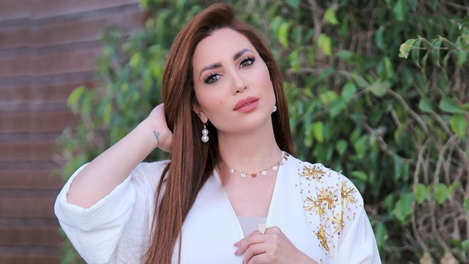 نسرين طافش تنهار بالبكاء بسبب ما يحدث في القدس (فيديو)