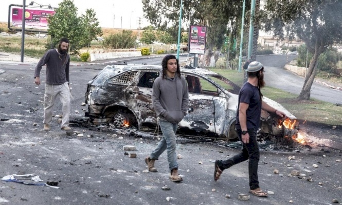 مستوطنون يعتدون على الفلسطينيين داخل ارضي عام 48