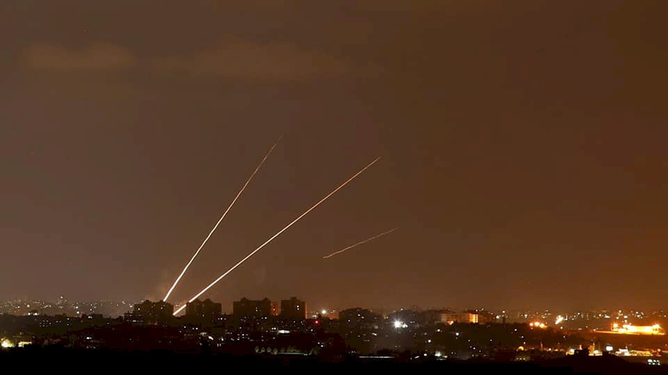 صحفي اسرائيلي يكشف عن اسماء قادة في حماس يديرون العملية ضد اسرائيل