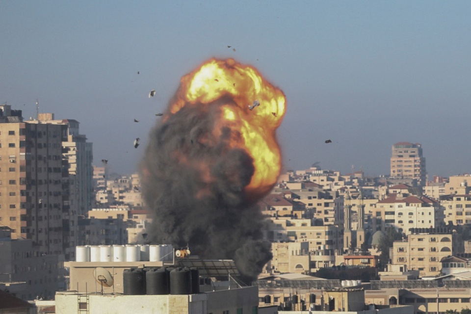 صحيفة تكشف أسباب تعثر جهود وقف اطلاق النار في غزة