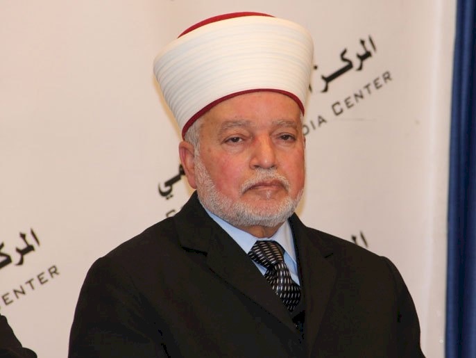 فتح: الاعتداء على الشيخ محمد حسين يخدم سلطات الاحتلال