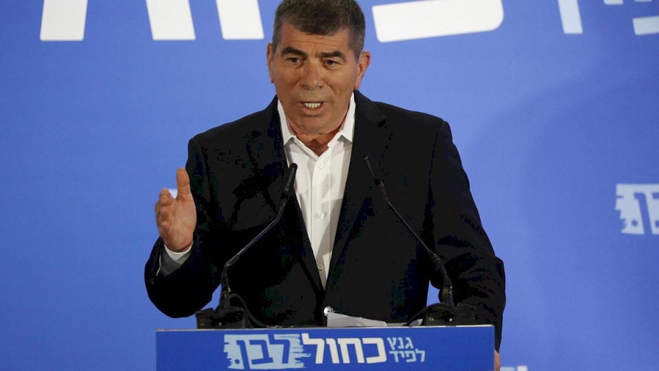 وزير الخارجية الإسرائيلي يكشف عن لقاء قريب مع نظيره المصري