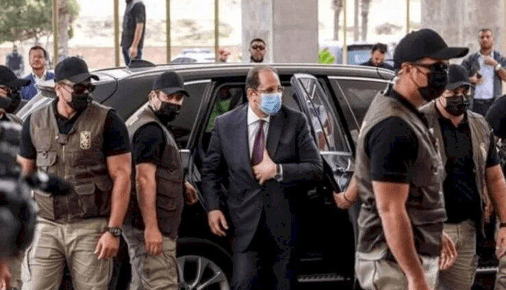 الإعلام المصري يُلمح.. من الذي حاول اغتيال عباس كامل في غزة؟