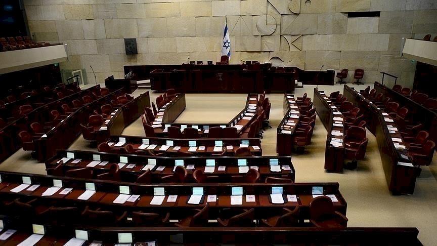 ريفلين يقرر إبلاغ الكنيست بنجاح لابيد بتشكيل حكومة تناوب مع بينيت