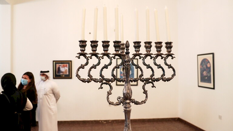 "البحرين دولة آمنة جداً لليهود"