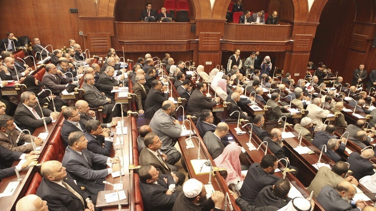 مصر: تشريع لفصل كل منتمٍ للإخوان المسلمين من الوظيفة العمومية