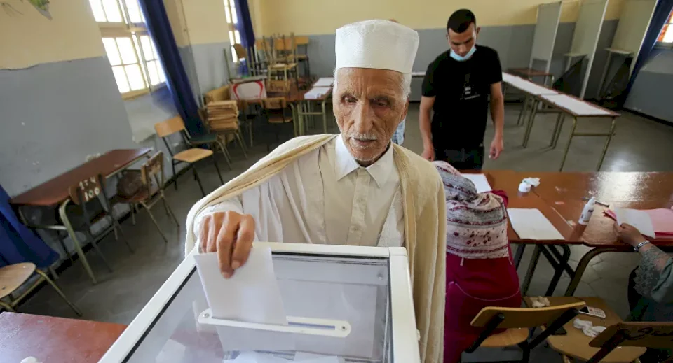 سلطات الانتخابات الجزائرية ترد على حركة "حمس" بشأن محاولات "تزوير" النتائج