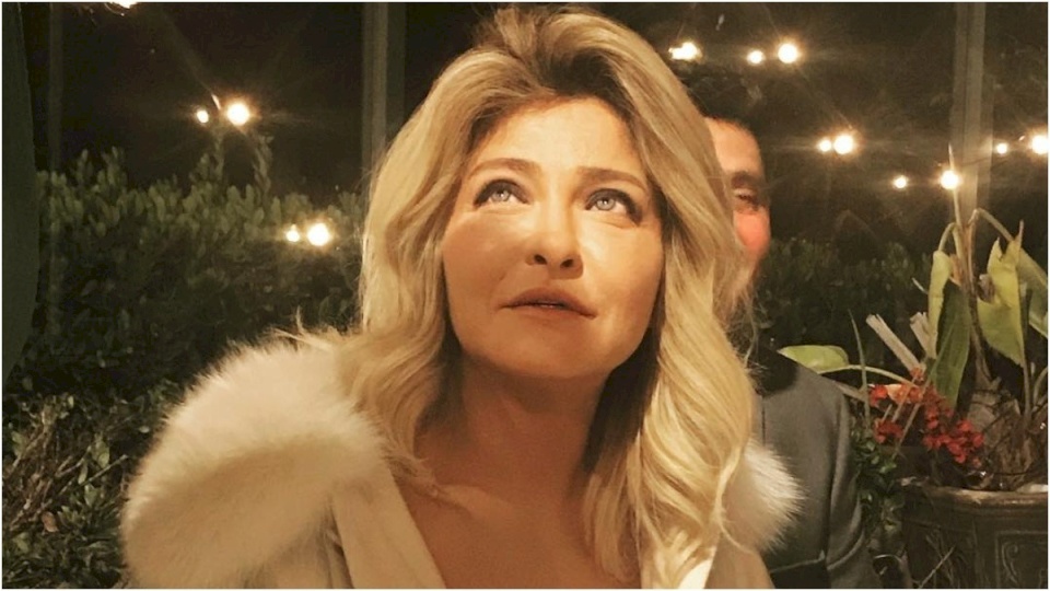 علا غانم بملامح منتفخة بعد غياب 4 سنوات.. شاهدوا كيف أصبح شكلها!
