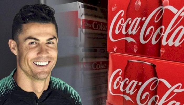 خسارة شركة "كوكاكولا" 4 مليارات دولار بسبب حركة رونالدو!