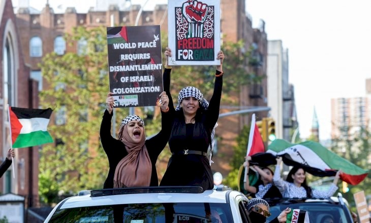 الغارديان: أصحاب المحلات الفلسطينية في أمريكا يدعمون قضيتهم علانية