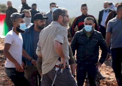 دعوات للخروج بمسيرات في الضفة ردا على استفزازات المستوطنين