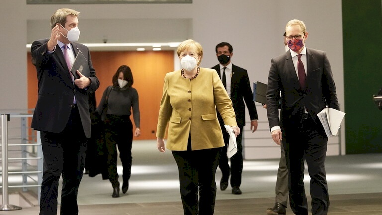 متحور "دلتا" يثير قلق ميركل